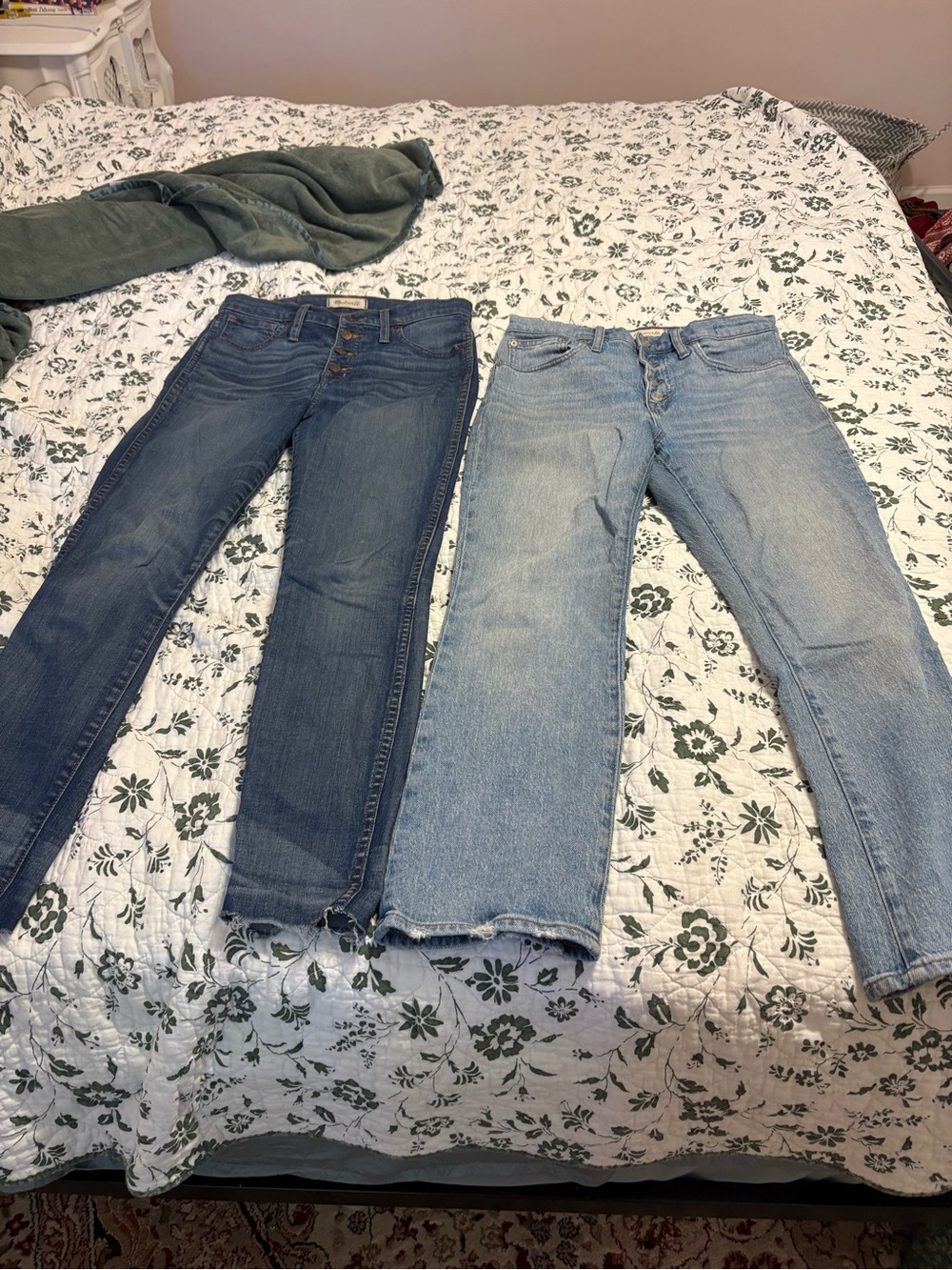 2 pairs of Madewell jeans size 27